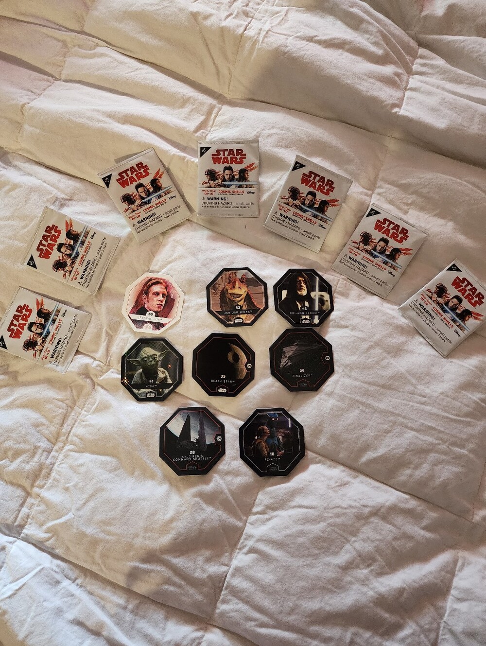 Star Wars Game Tokens - Set of 8 tokens + 7 Unopened Pks. Each Contains 2 tokens